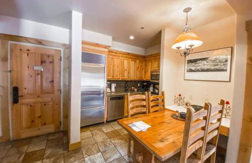 2 BR Condominium - Luxury Skiin and out (rare to find) - Foto 20