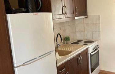 Anaval's View Apartments - Photo 5