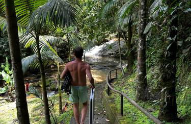 Casa de campo com cachoeira no quintal - Foto 16