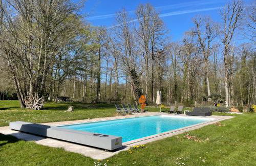 La Chênaie - Suites individuelles dans un domaine d'art contemporain et nature - Photo 18