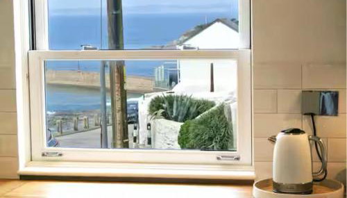 The Old Stores, Luxury beach side selfcatered holiday cottage above the beach - Foto 2