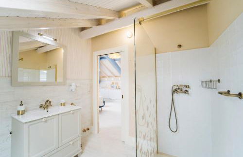 Apartamentos Boutique Casa Cigarrán - Foto 50