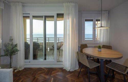 Zarautz Beach with parking by Aston Rentals - Foto 3