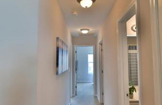 Amazing Renovated Townhouse - Foto 23