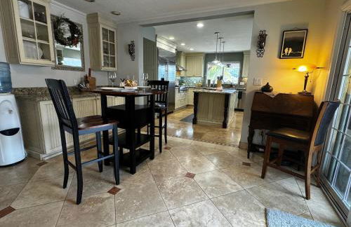 Secluded Paradise Oasis with Gorgeous Pool - Foto 13