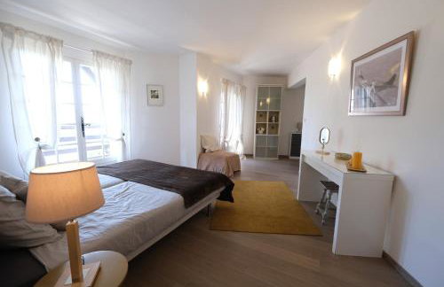 Slpendid villa with heated pool and Jacuzzi for 12 people in Saint-chamas - Foto 35