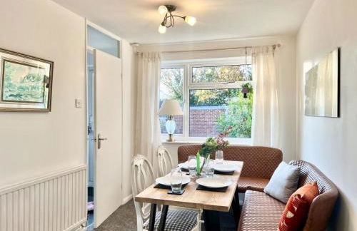 Families, Contractors - 3 Bedrooms - Garden - Fully equipped house - Foto 29