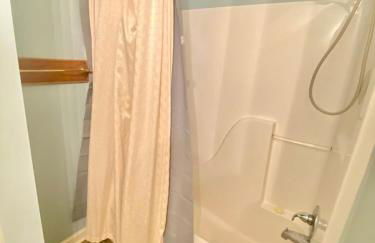 The Loose Moose with a private hot tub - Foto 19