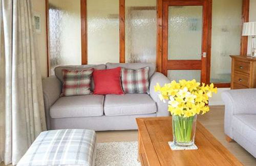 Pine Lodge - Photo 5