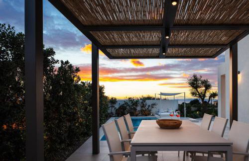 Villa Venetiko - Refined Minimalist Villa with Sunset Bliss by etouri - Foto 39