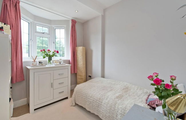 Spacious 7 Bedroom Family Home Barnes - Foto 23