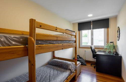 LE LLAR casa con 2 PISCINAS 1 CLIMATIZADA INTERIOR muy cerca de Santiago de Compostela - Foto 18