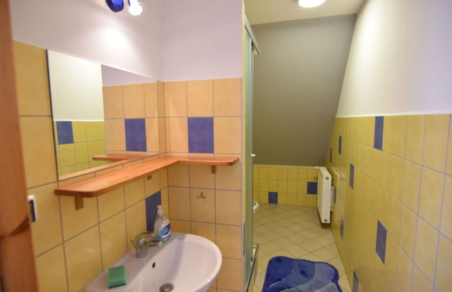 Cottage in a Quiet Location by the Lake Mausz, Parchowo in Kashubia - Photo 42