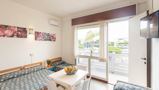 Cozy Studio Apartment With sea View - Beahost - Foto 4, Habitación