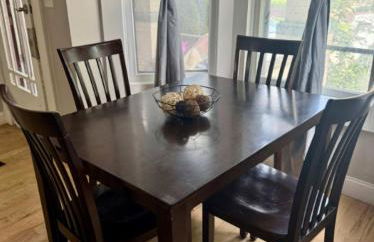 Jungle House Columbus Downtown Free Parking Sleeps 8 - Near Convention Center & Nationwide Arena - 2BR Short North Luxury Home - Over 5,800 Five Star Stays - Foto 8