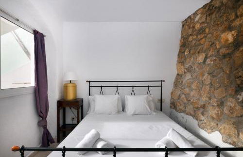 Exclusive Villa with Private Pool in Sitges - Photo 12