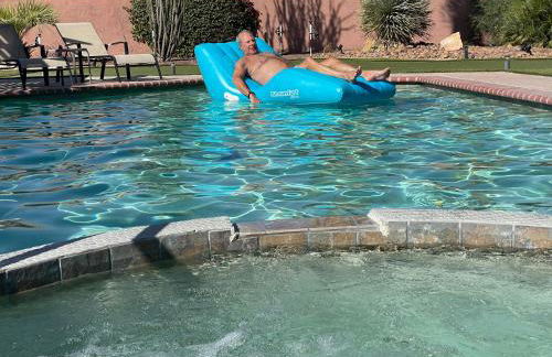 Indian Wells Resort Home with Private Saltwater Pool - Foto 54