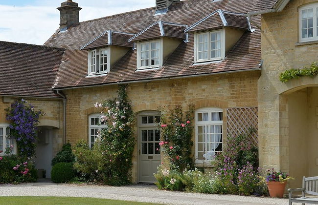 Aintree Cottage - Photo 12