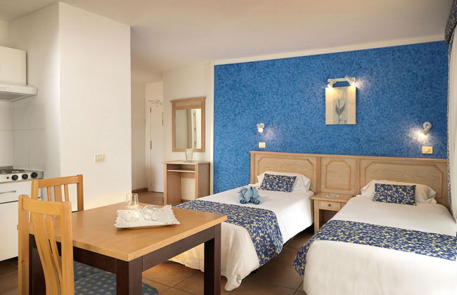 Apartamentos Oro Blanco - Photo 5