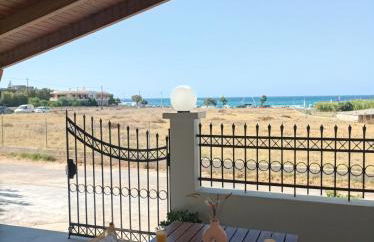 Seaview Apartment - Photo 3