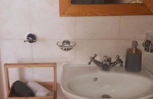 Little Penthouse with Open Terrace - Photo 24