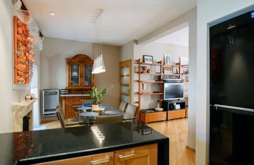 Secret Orange by DuHomes - Photo 10