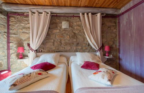 Gîte Le Moulin du Chambon 6/8 pers - Foto 16