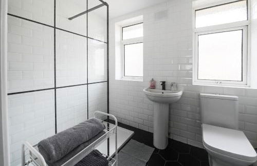 Poppy's Place - Manningham Road - Foto 25