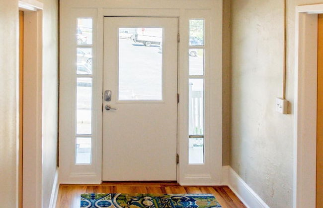 Downton Annie Apartment Three 2BD 1BA Parking - Foto 27