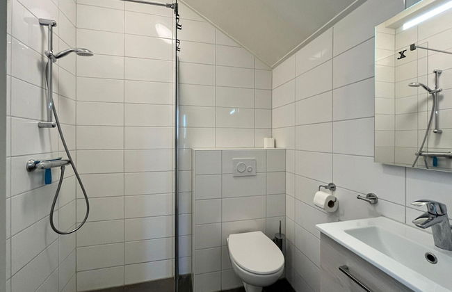 Bungalow in Zeeland Near Sandy Beaches - Photo 12