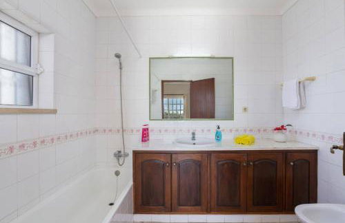 Villa Colina do Sol by Villa Plus - Photo 18