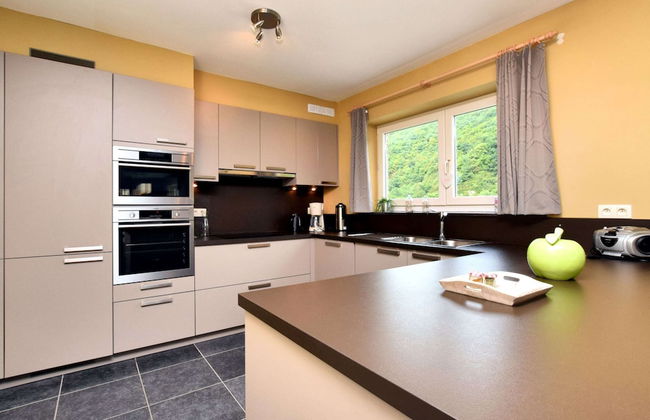 Holiday Home in Hastiere Near Forest - Foto 15