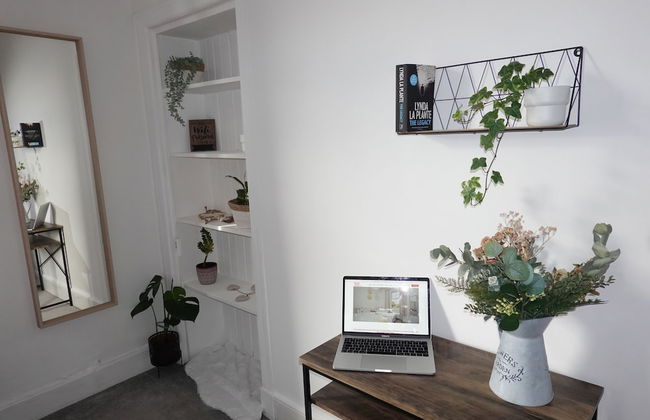 One Bedroom Apartment by Klass Living Serviced Accommodation Bellshill - Mossend Apartment with WIFI and Parking - Foto 2