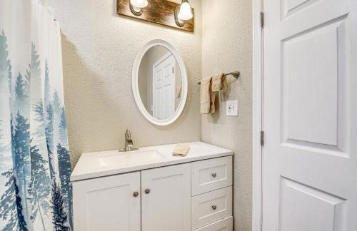 Cozy Cottage with Pool Btwn Knoxville and Pigeon Forge - Foto 15