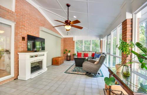4 Mi to UGA Pet-Friendly Home in Athens - Photo 2