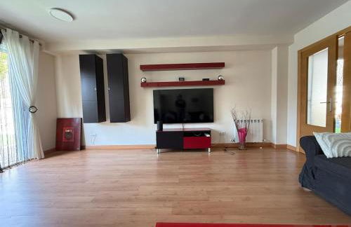 Acogedor chalet con jardín ideal para desconectar - Photo 15