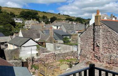 The View, Kingsand, luxurious seafront penthouse apartment with sun trap balcony and incredible sea views - Photo 11
