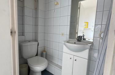 LX137 1-Bedroom - Downtown Nice - Mobility Lease - Photo 11