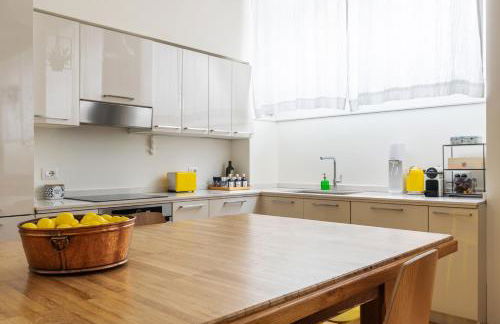 LA CASA COLORATA - Flats in Milan - Bocconi - Foto 78