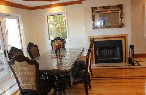 Luxurious 3 BD in Culver City with POOL &HOT SPA - Photo 19