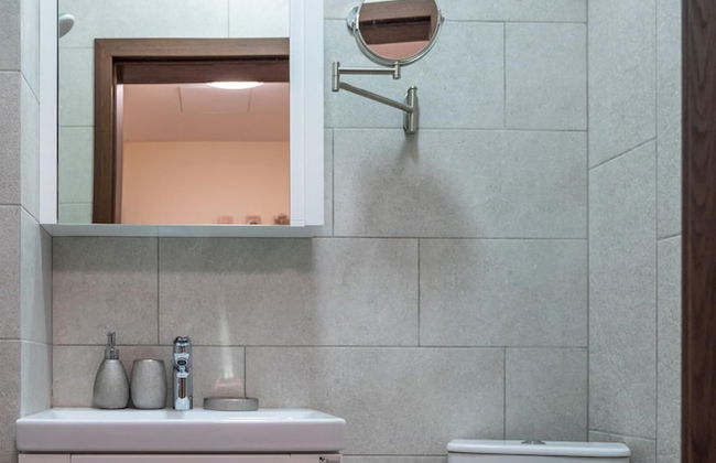 Design 1bdr Apartment in Top Center - Free Parking - Foto 13