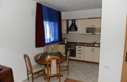 Apartment Matini Dvori - Foto 6