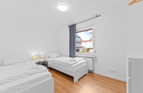 Worker Apartments Oberboihingen near Stuttgart, Nürtingen, Autobahn A8, Parking,Wifi,Smart,Smart TV - Foto 40