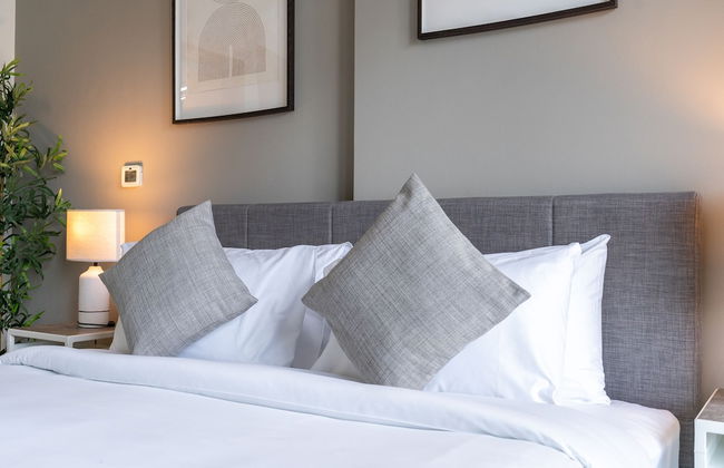 Downtown - Bellevue Towers - Photo 9