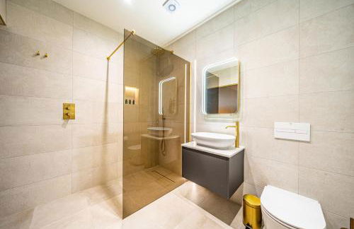 St Mary's Quarters - Photo 40