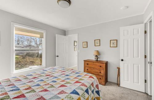 Spacious Oceanfront Home Stunning Sunset Views - Foto 21