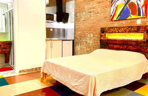 Estudio nuevo! Al lado del metro L1 L4 L5 - Foto 8