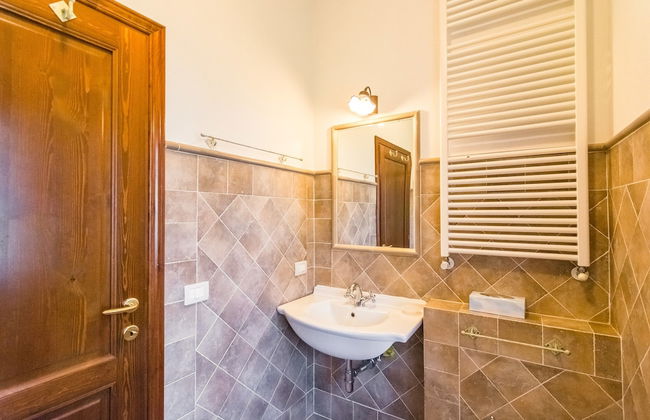 Beautiful Cottage in Dicomano With Swimming Pool - Foto 49