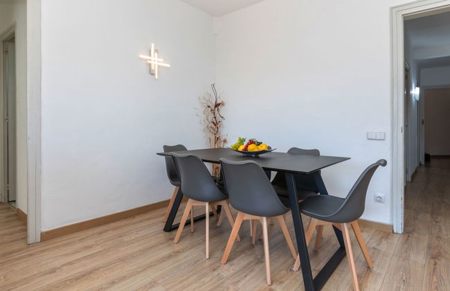 3 bedroom Apartment in Barcelona - Photo 10