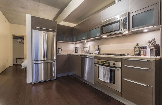 Domicile Suites at Mark on 8th - Photo 47